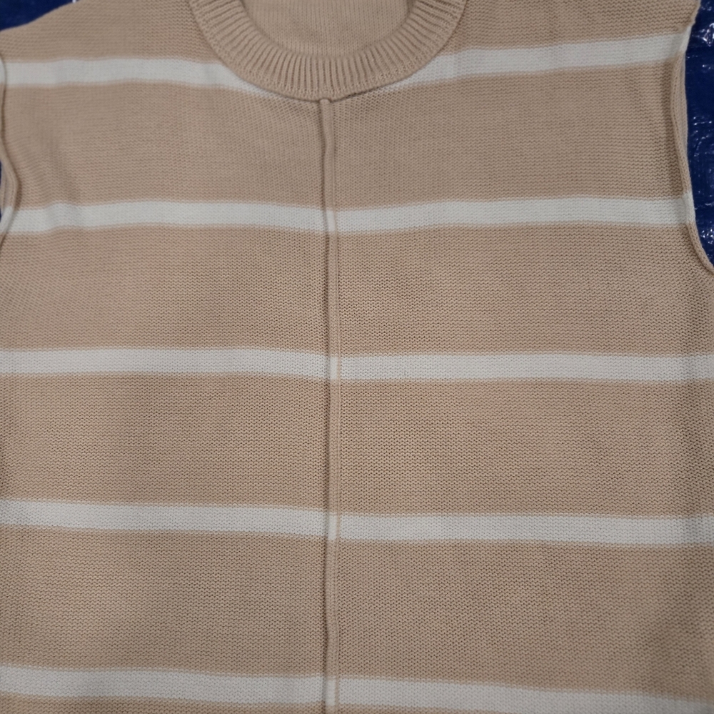 Sleeveless Cream Knit Top With White Stripe